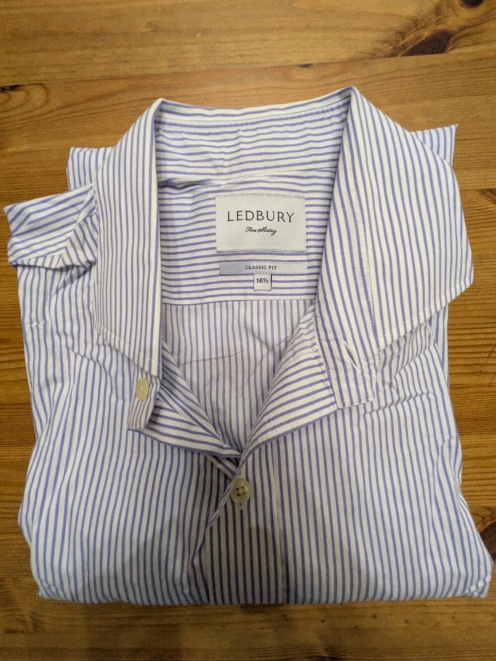 Ledbury Classic Fit 16.5 Blue Stripe EUC